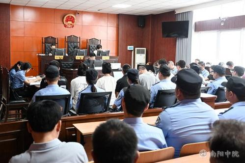 法院庭审吃瓜事件,一场意外的网络围观风暴
