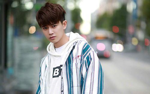 明星ppap任嘉伦,PPAP热潮中的明星魅力与舞蹈风采